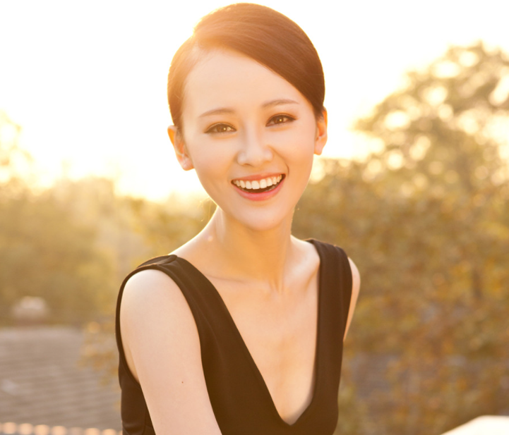 如何通过挑战女人去吸引她