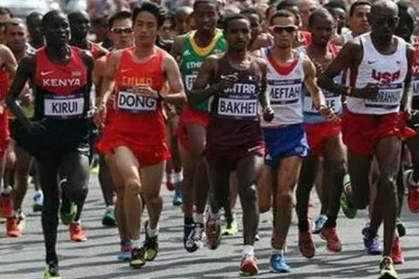 马拉松跑全程是多少呢?全程距离约等于42.1公里
