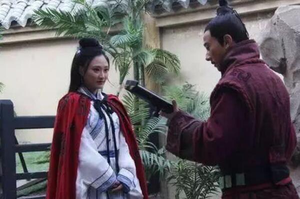 蔡文姬是谁的老婆