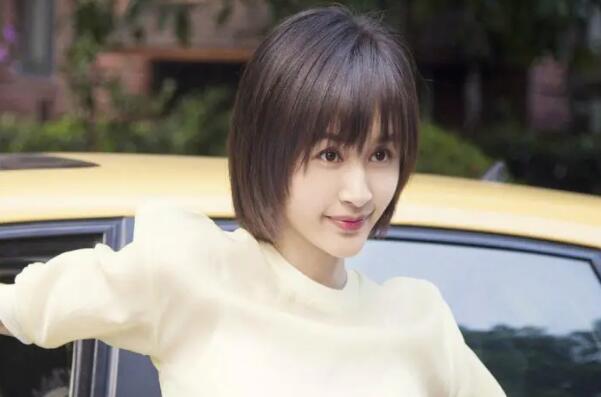 王子文未婚生子是谁的
