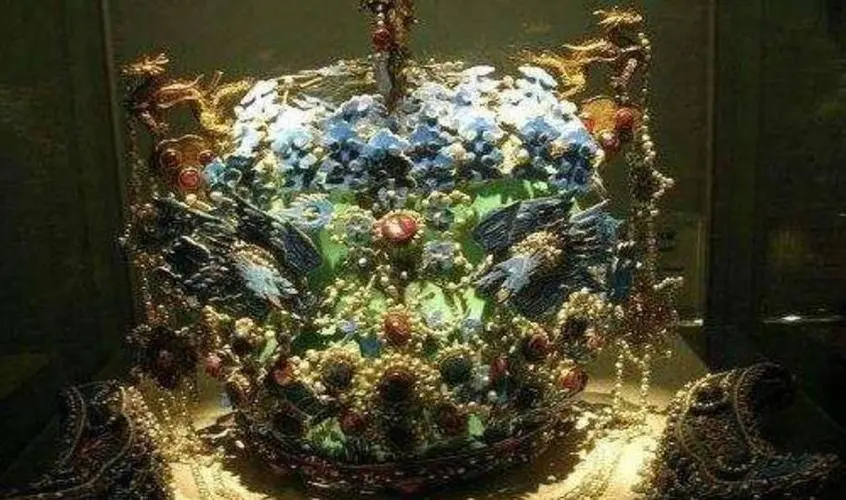 慈禧太后口含的夜明珠去向？现在在谁手里？