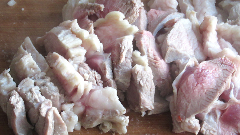 如何处理羊肉白色肥肉