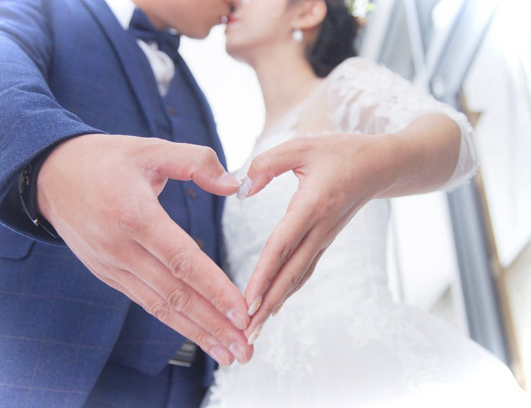 结婚20周年是什么婚：瓷婚有什么寓意