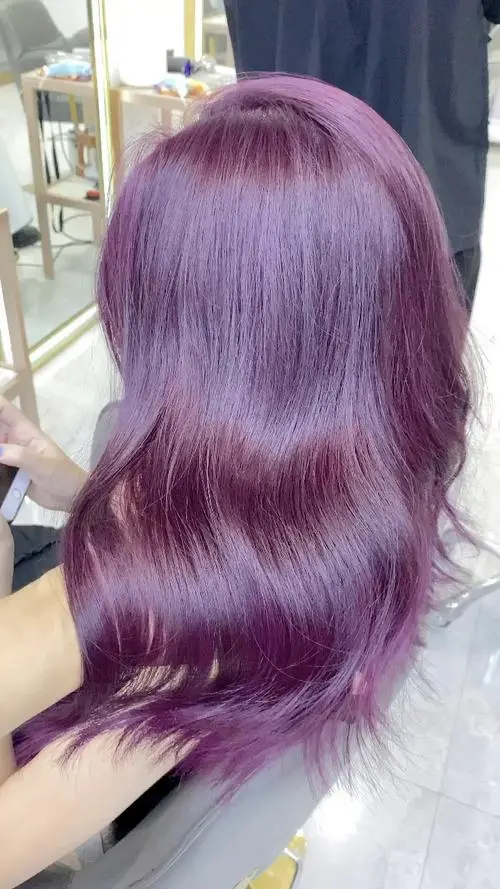 黑紫色头发好看吗