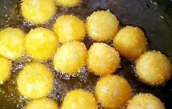 冰冻的汤圆能油炸吗怎样炸不爆