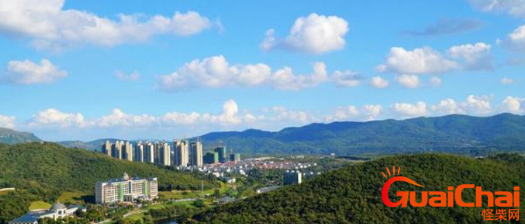 云南省会是哪个城市？云南省会有哪些景点？