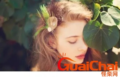 安慰朋友节哀顺变的暖心句子 亲人离世安慰亲人的句子