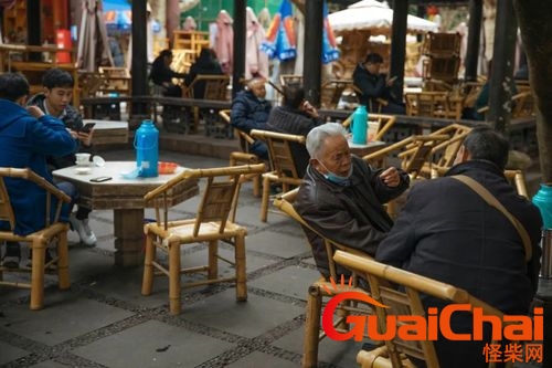 巴适得板是重庆话还是四川话？是什么意思？