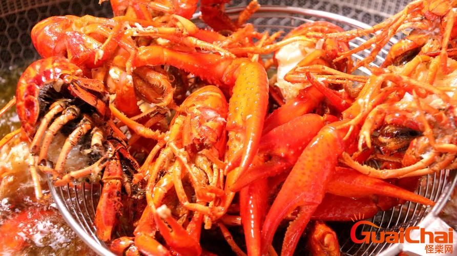 小龙虾煮多久口感最好？小龙虾煮多久入味？