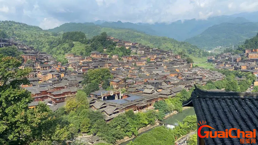 贵州千户苗寨旅游详细  千户苗寨在贵州的具体位置
