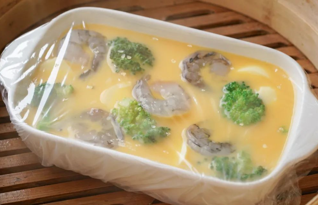 鸡蛋羹怎么蒸出来又嫩又滑 ？水蒸蛋、虾仁蒸蛋菜谱！