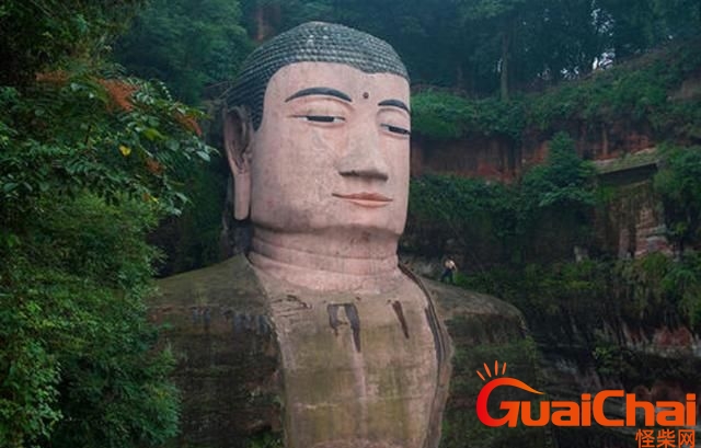 乐山大佛是空心的吗？乐山大佛不能拜的原因空心佛 