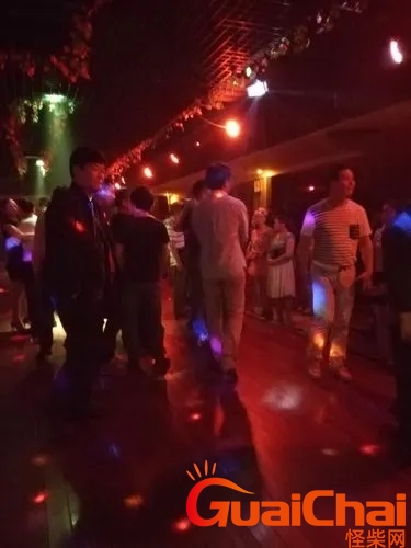砂舞究竟是个什么鬼？砂舞厅啥意思