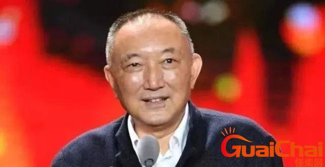 韩三平究竟什么背景?百位大咖0片酬出演星爷都要讨要角色