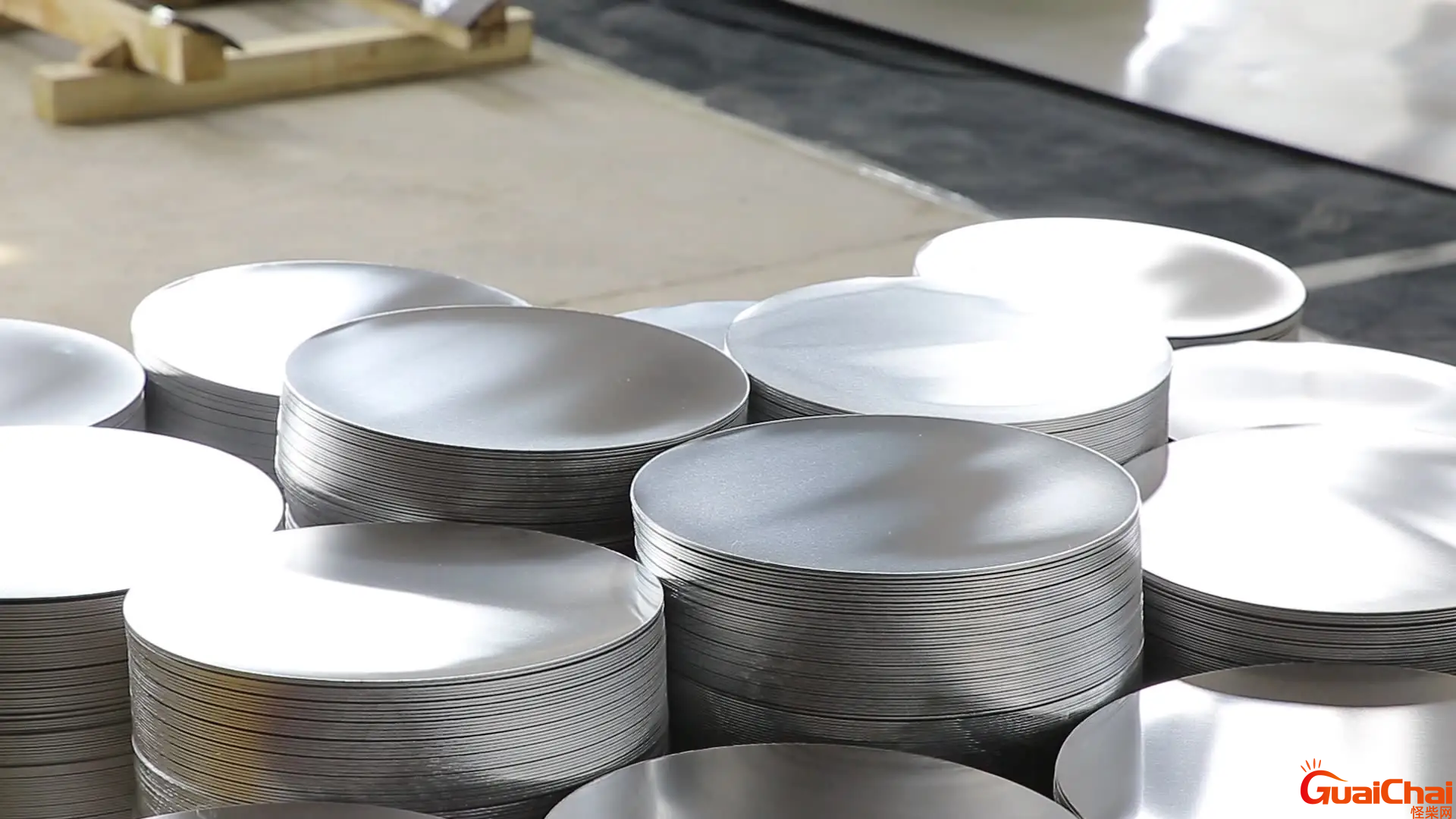 aluminum是什么意思？aluminum是什么材质