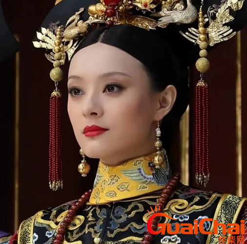 历史中甄嬛去世后，她的亲生儿子弘曕结局怎样？